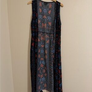 City Chic Floral Maxi shawl - Black and Red